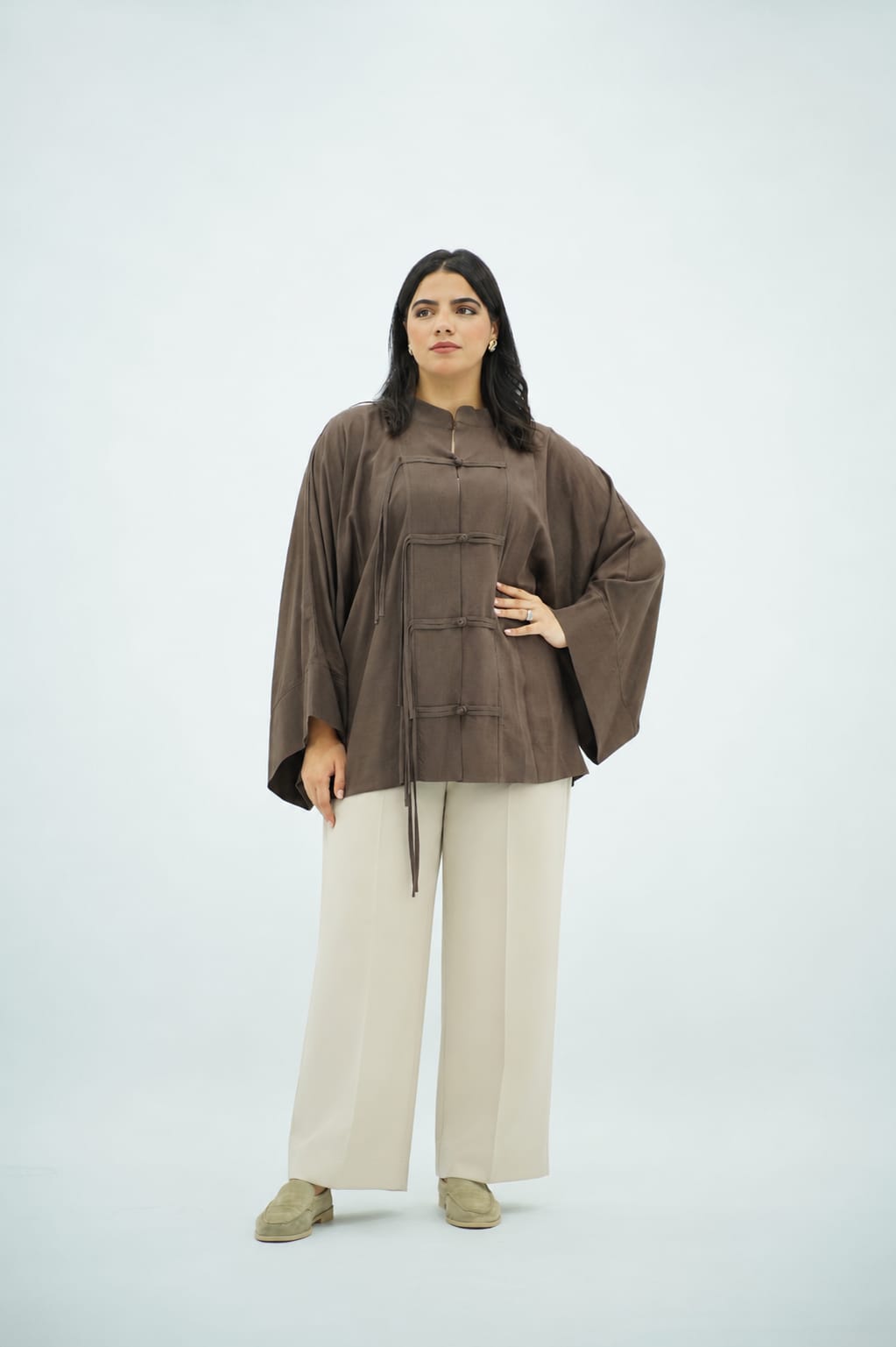 Chemise en Lin Élégante à Nœuds Chinois - Marron