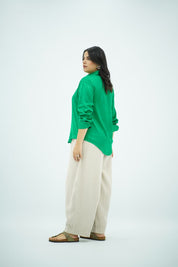Chemise en satin vert émeraude