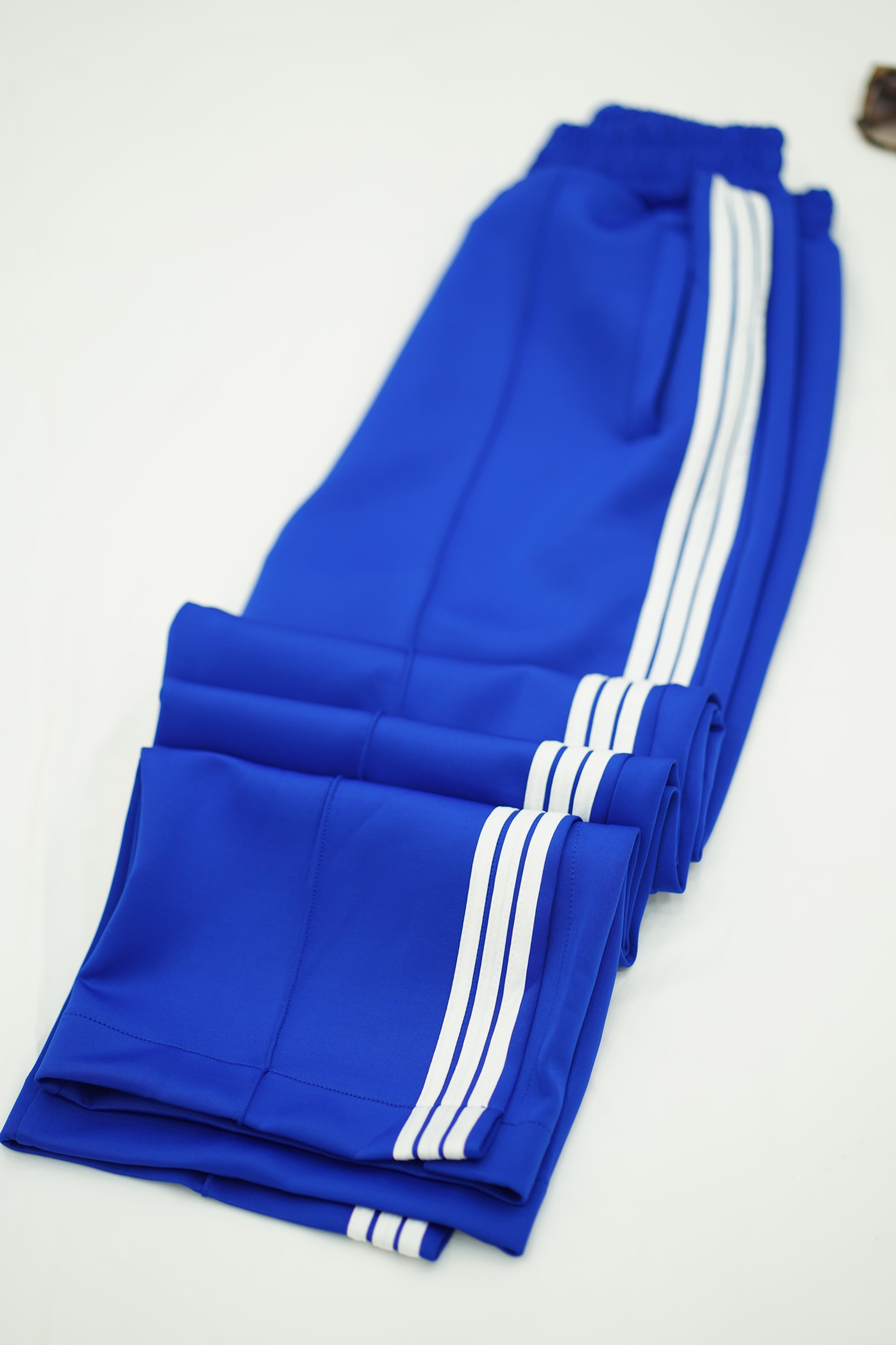 Pantalon jogging à Bandes Blanches