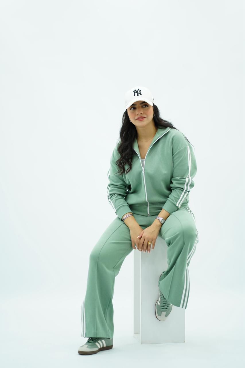 Ensemble Jogging Tendance – Confort et Style