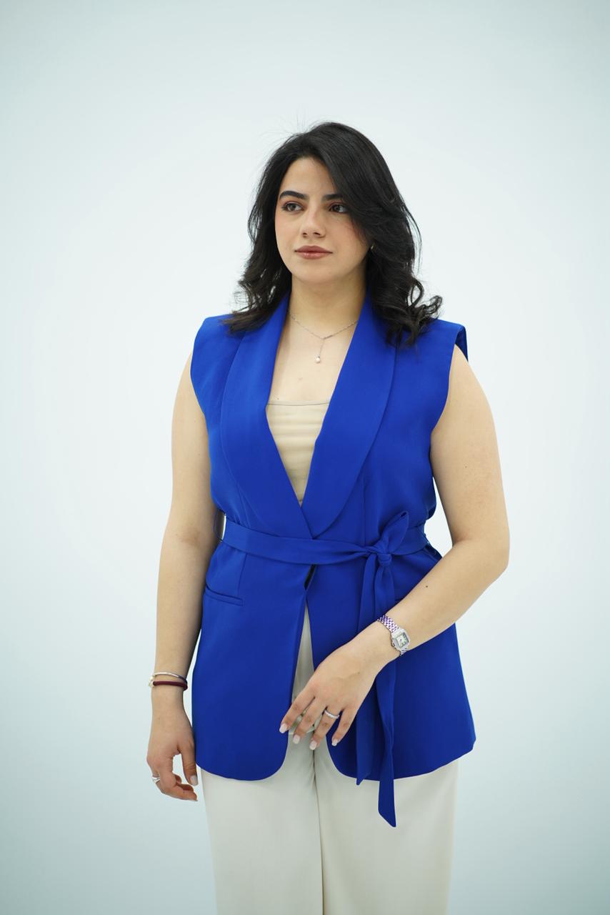Gilet sans manches ceinturé – bleu