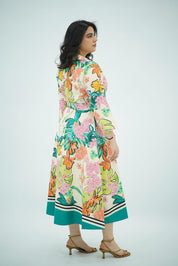 Robe Florale avec Ceinture – Élégance Naturelle