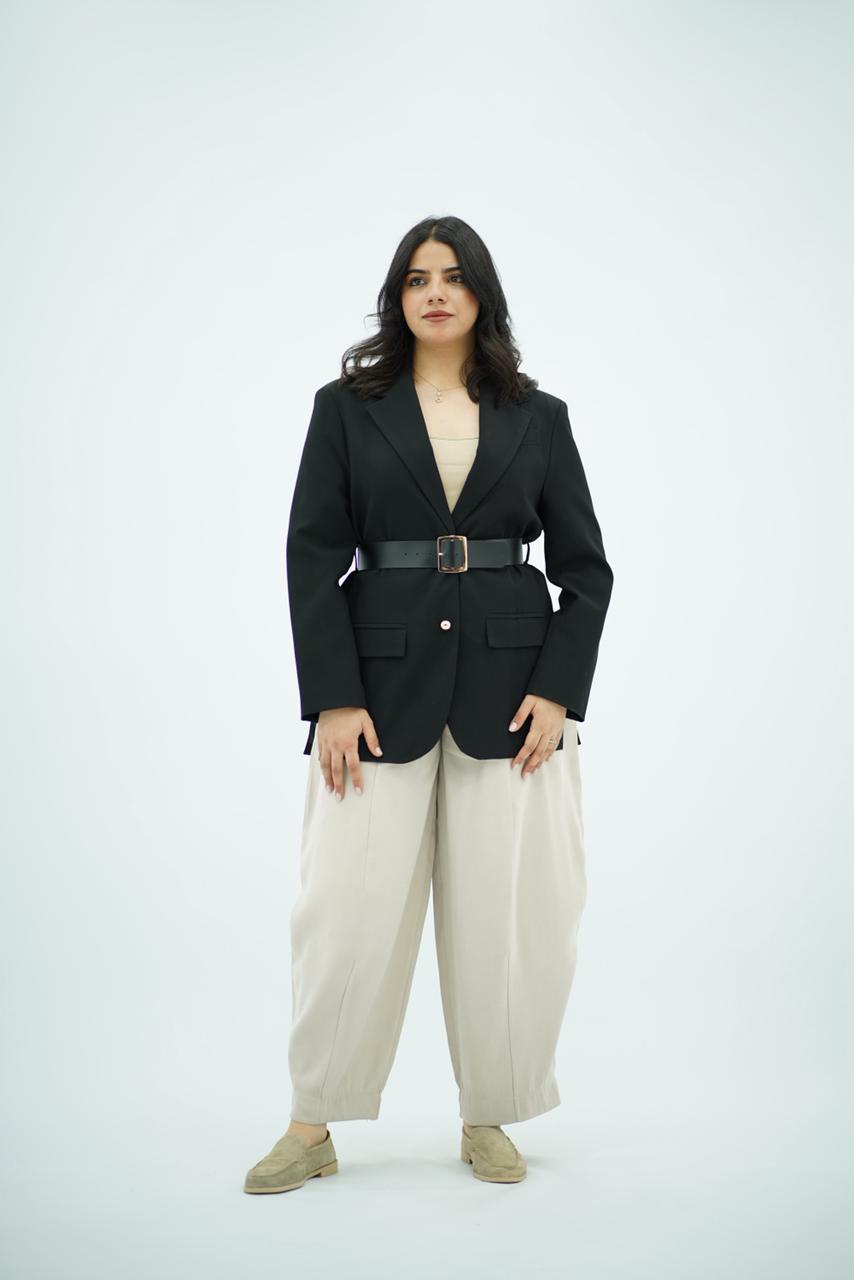 Blazer Noir Structuré à Taille Ceinturée