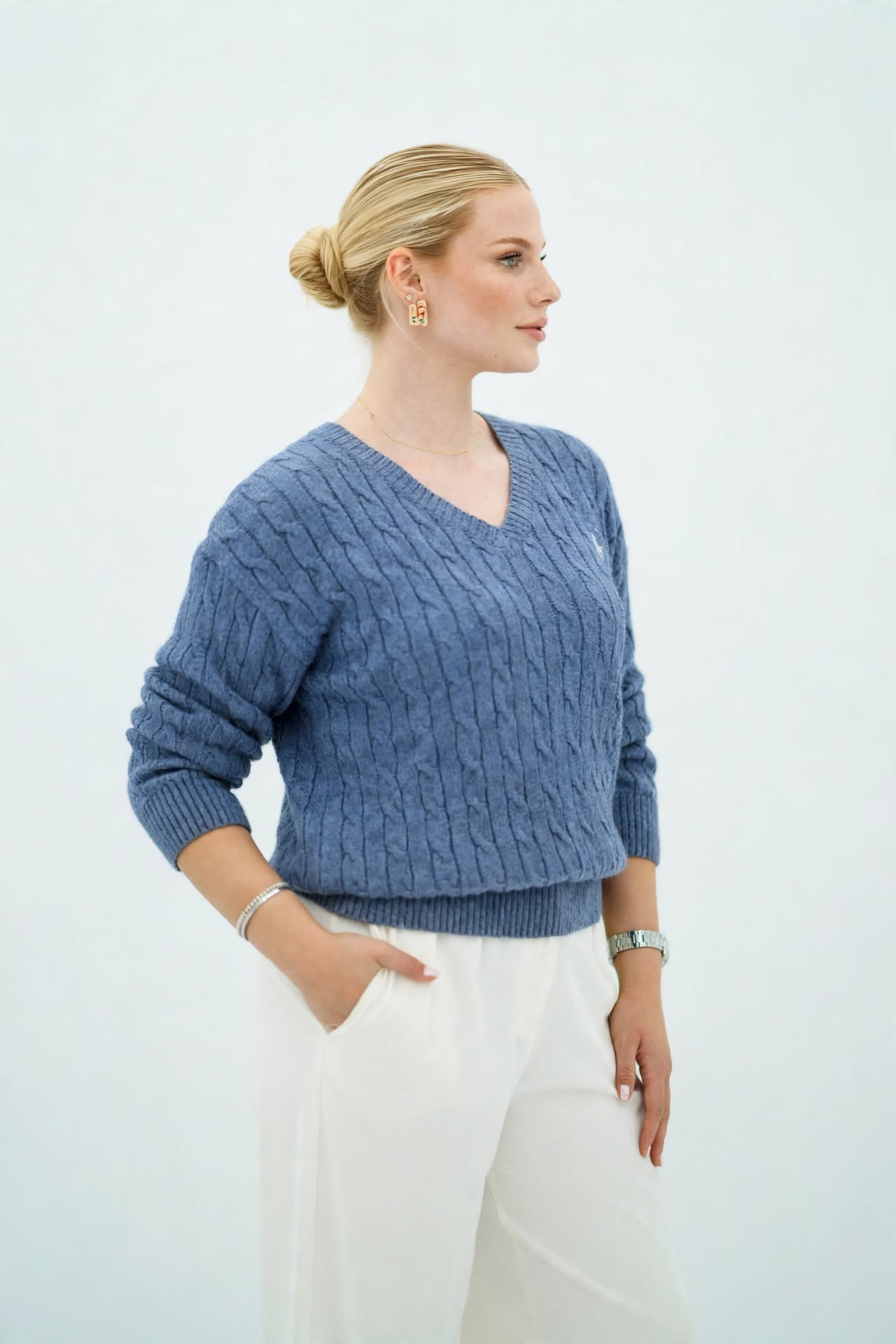 Pull Élégant en Maille Tressée Col V - Confort et Style Automne/Hiver