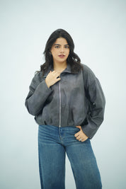 Bomber Zippé en Similicuir Gris – Style Casual et Moderne