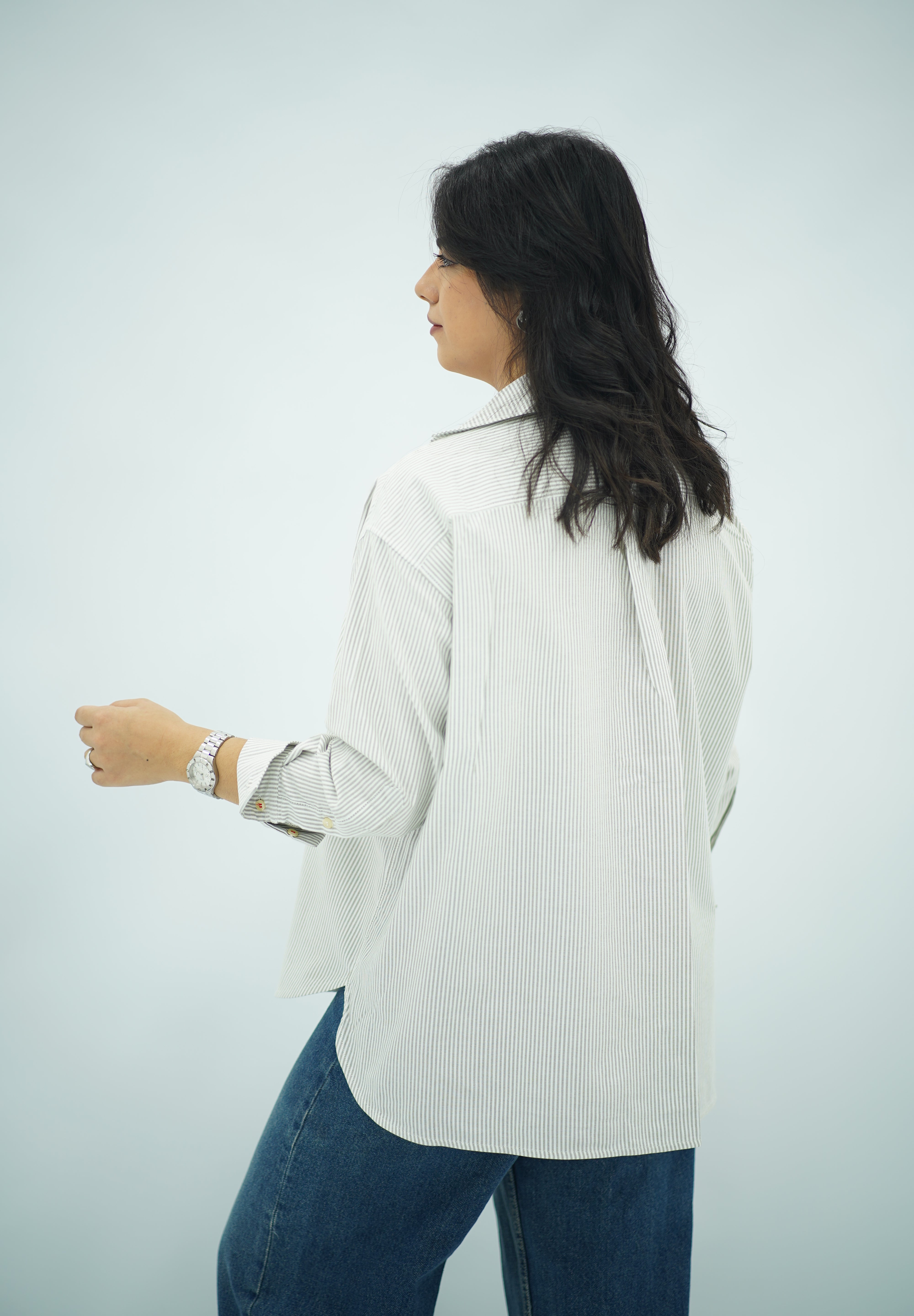 Chemise Élégante à Rayures Grises